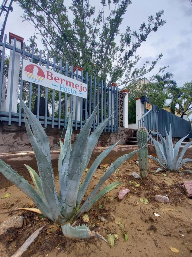 لاباز Bermejo Hostel المظهر الخارجي الصورة